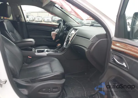 2015 Cadillac Srx Luxury Collection z USA, uszkodzony, nr VIN 3GYFNBE37FS568509